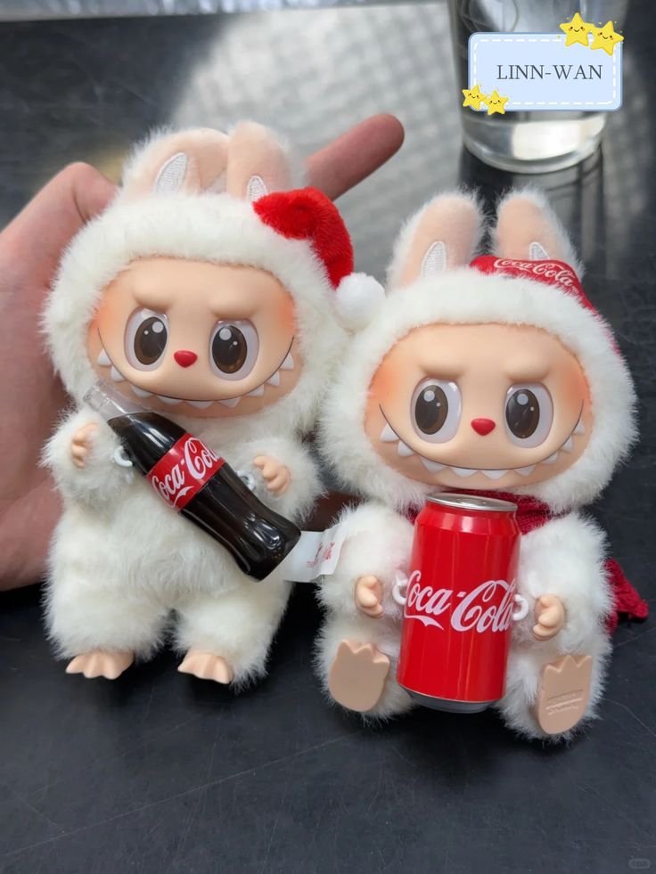 La-Bubu Chinese doll
